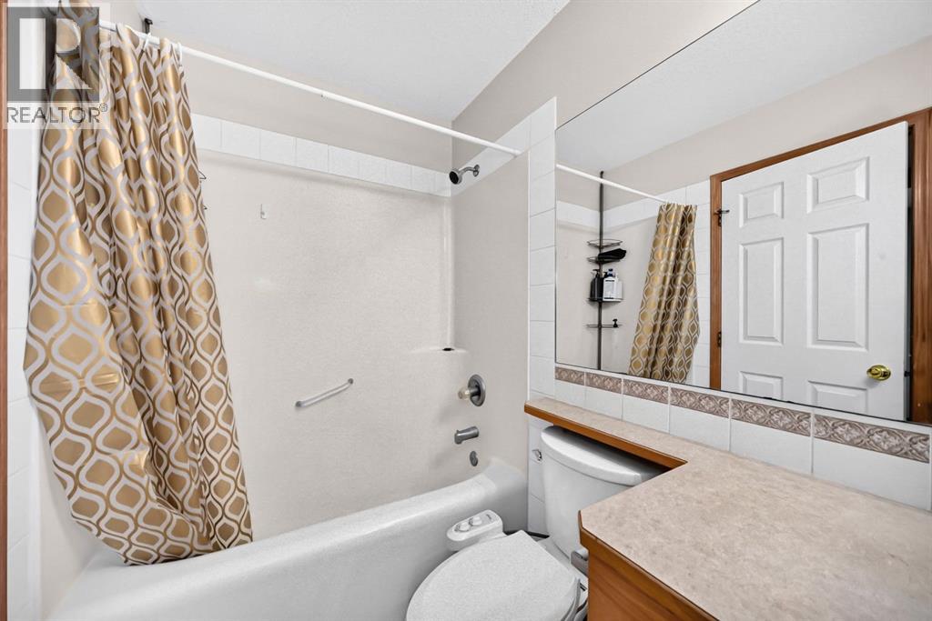 145 Martinvalley Crescent NE - 30