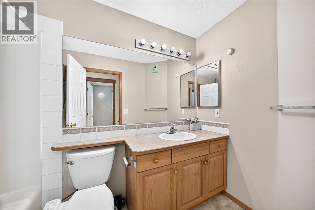 145 Martinvalley Crescent NE - 29