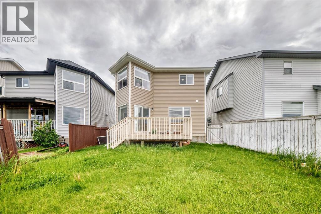 145 Martinvalley Crescent NE - 41