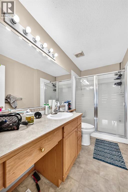 145 Martinvalley Crescent NE - 24