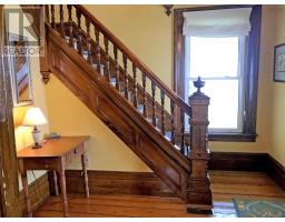 Bedroom - 997 Main Street, 9114 Hwy 3, Mahone Bay, NS B0J2E0 Photo 11