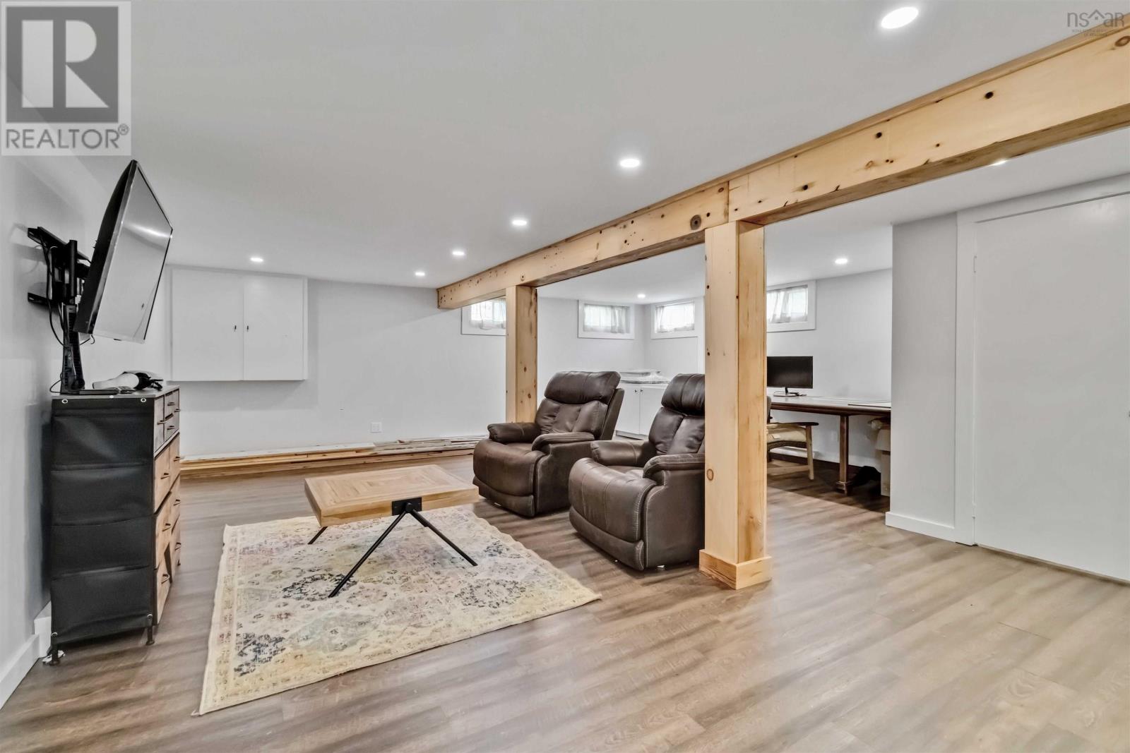 51 Albert Street - 24