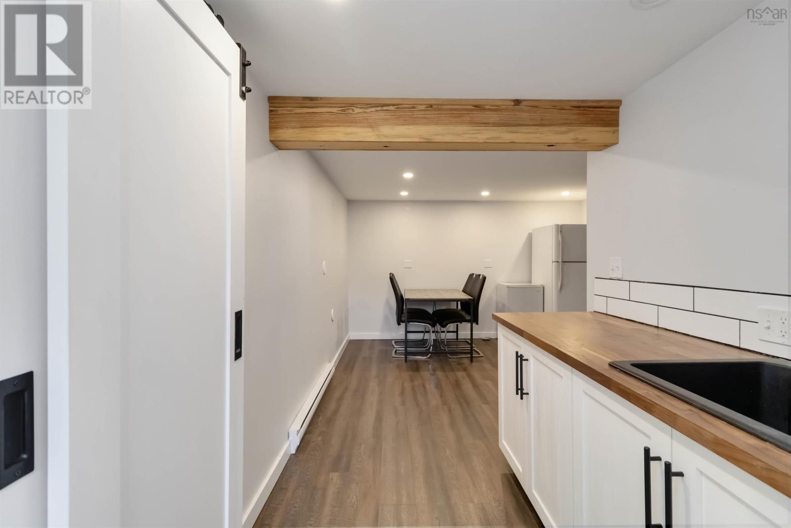 51 Albert Street - 36