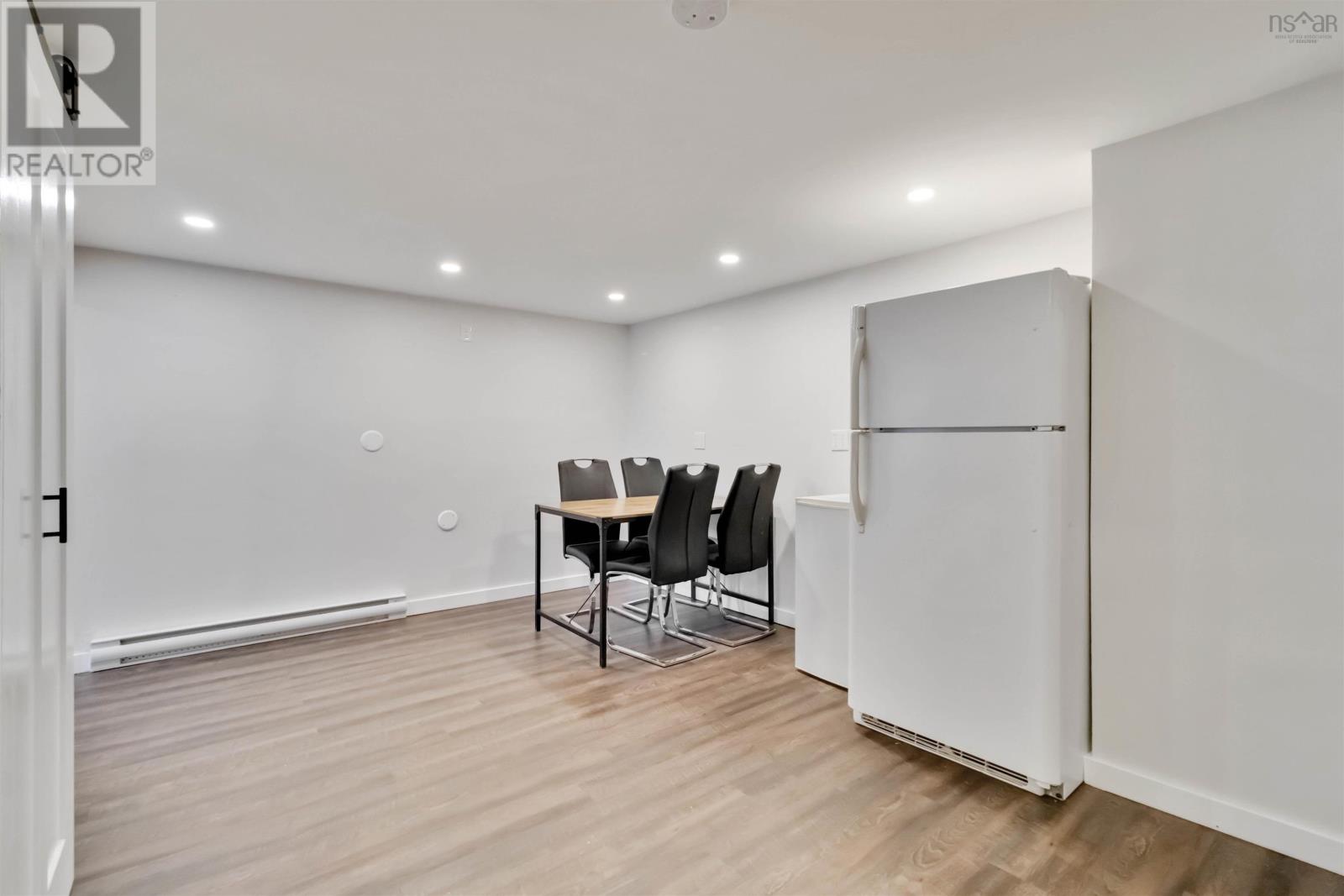 51 Albert Street - 30