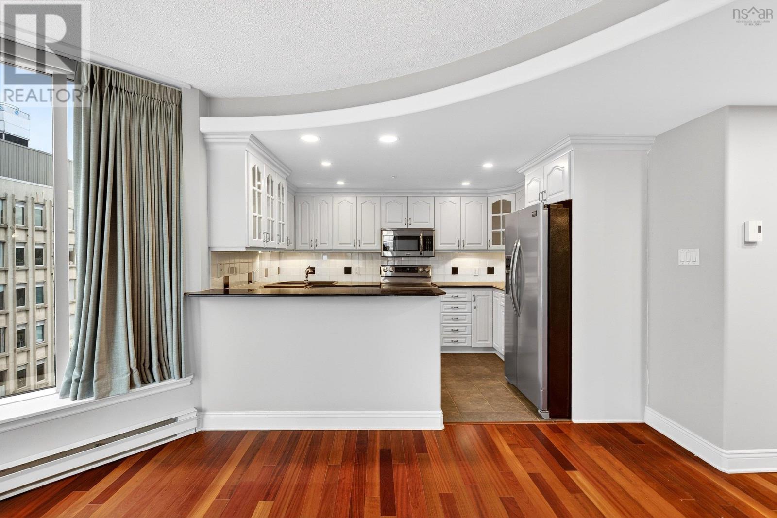 #1101 1465 Brenton Street - 16