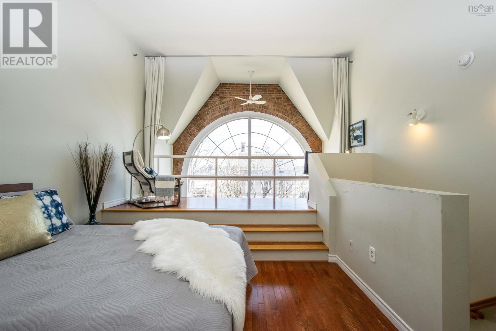 #10 2128 Brunswick Street - 15