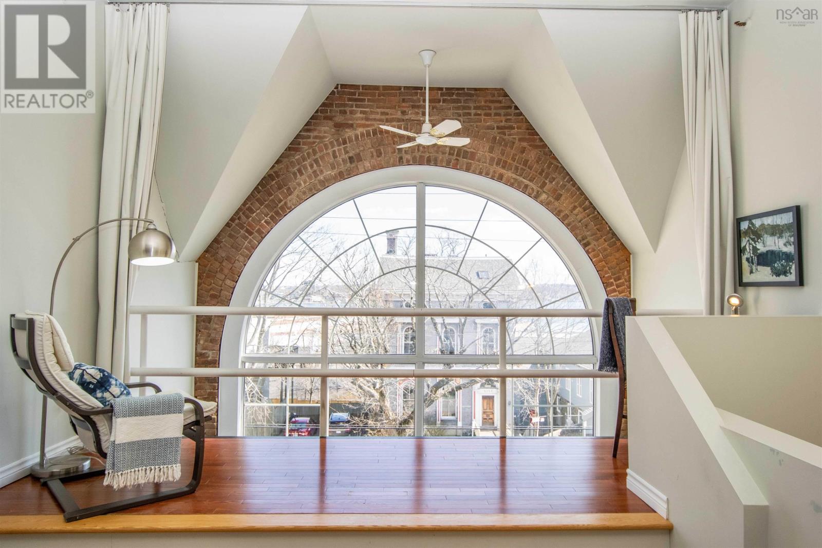 #10 2128 Brunswick Street - 18