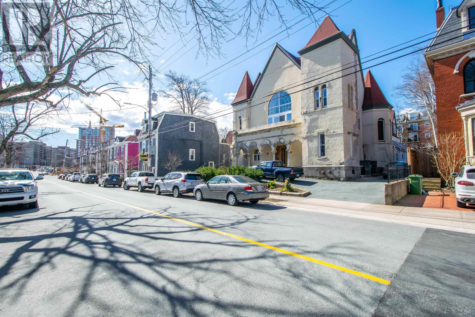 #10 2128 Brunswick Street - 26