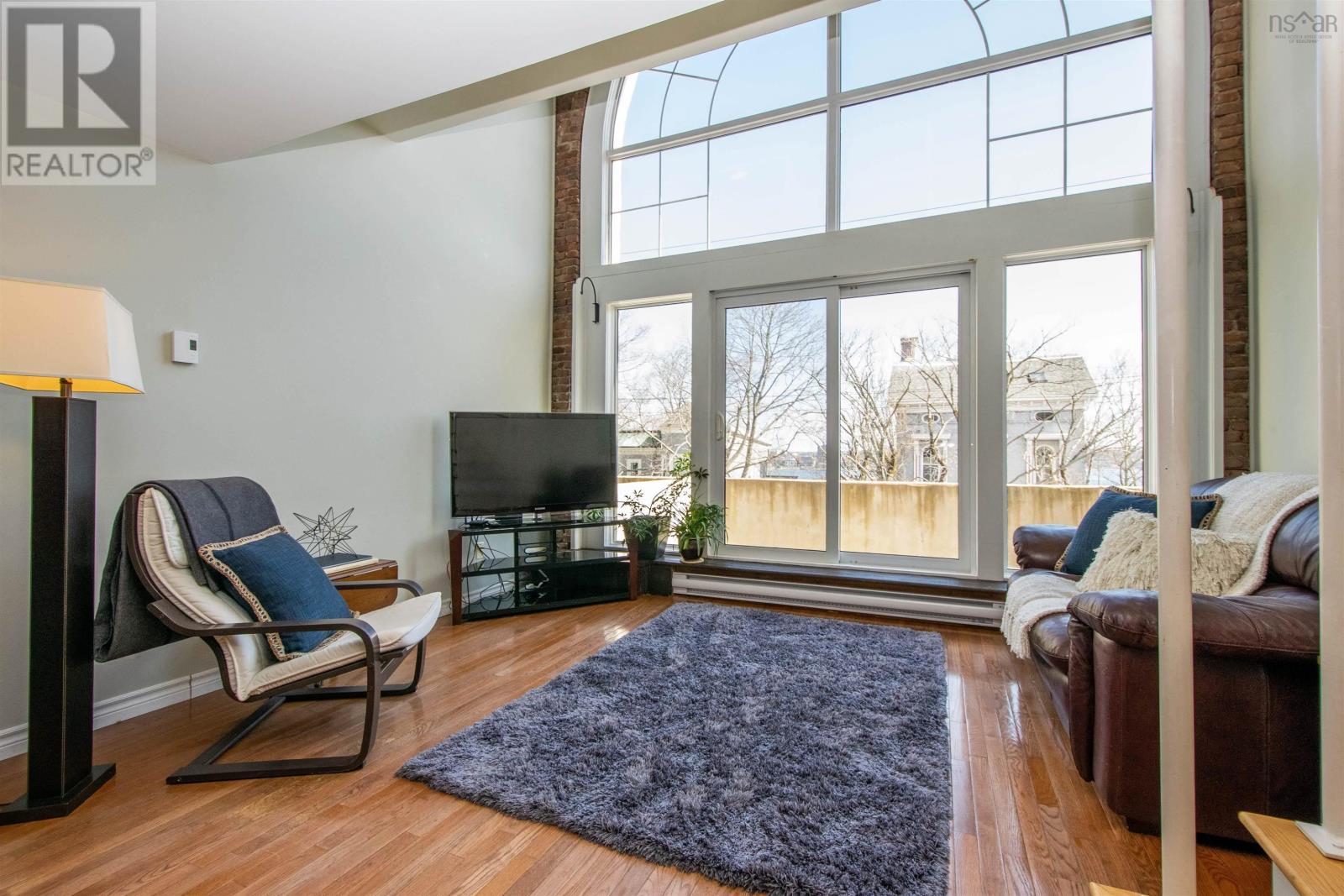 #10 2128 Brunswick Street - 9