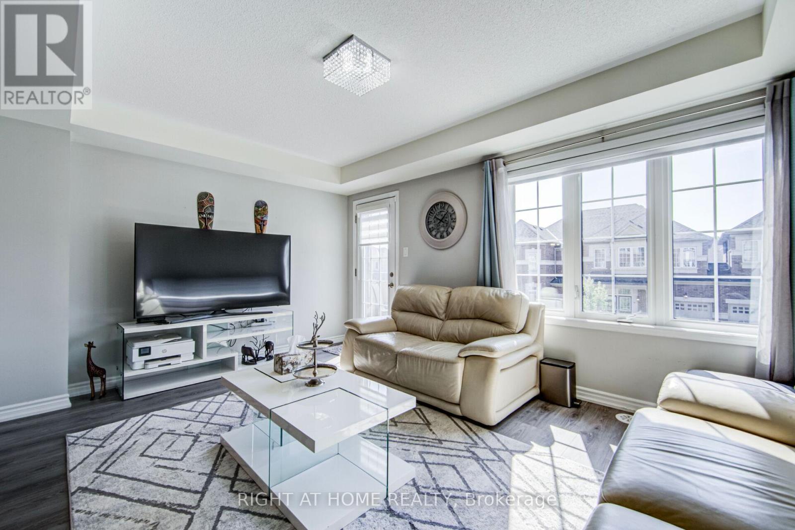 143 TOUCAN TRAIL - 24