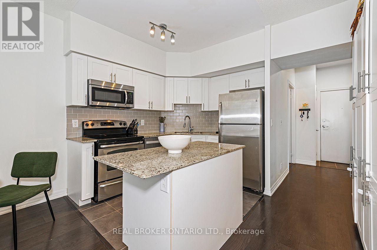 #403 1940 IRONSTONE DRIVE - 2