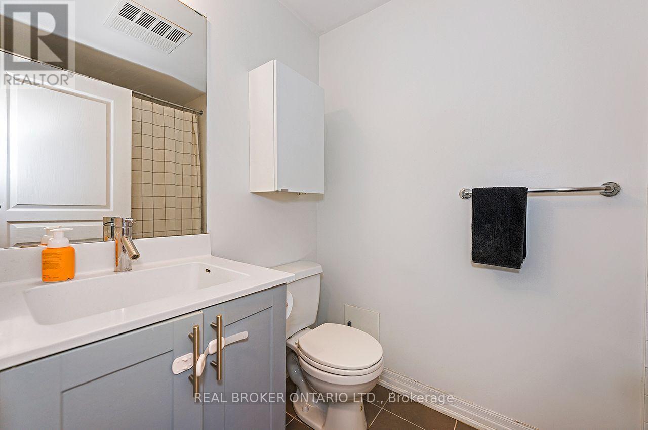 #403 1940 IRONSTONE DRIVE - 9