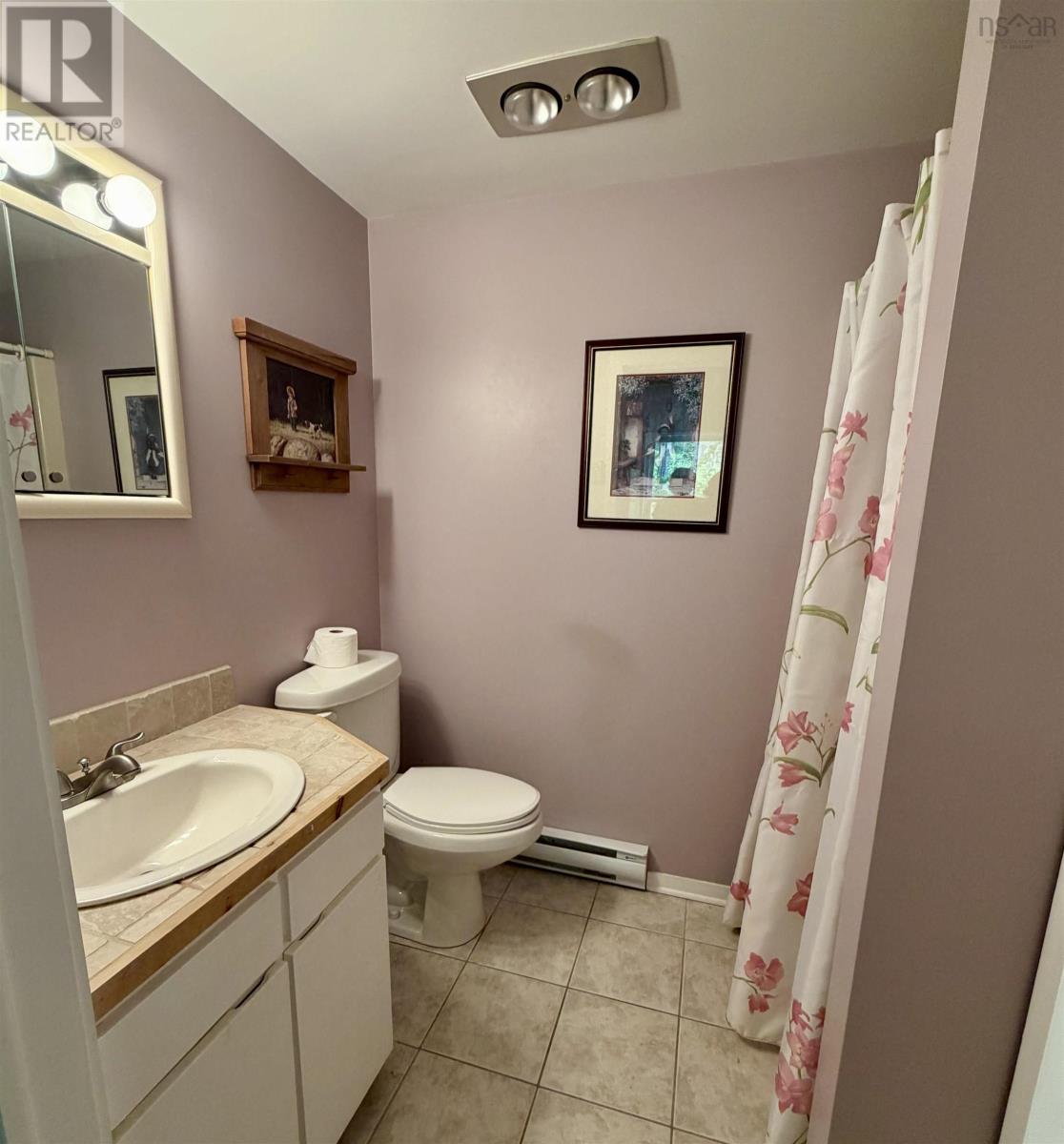 530 Methals Road - 33