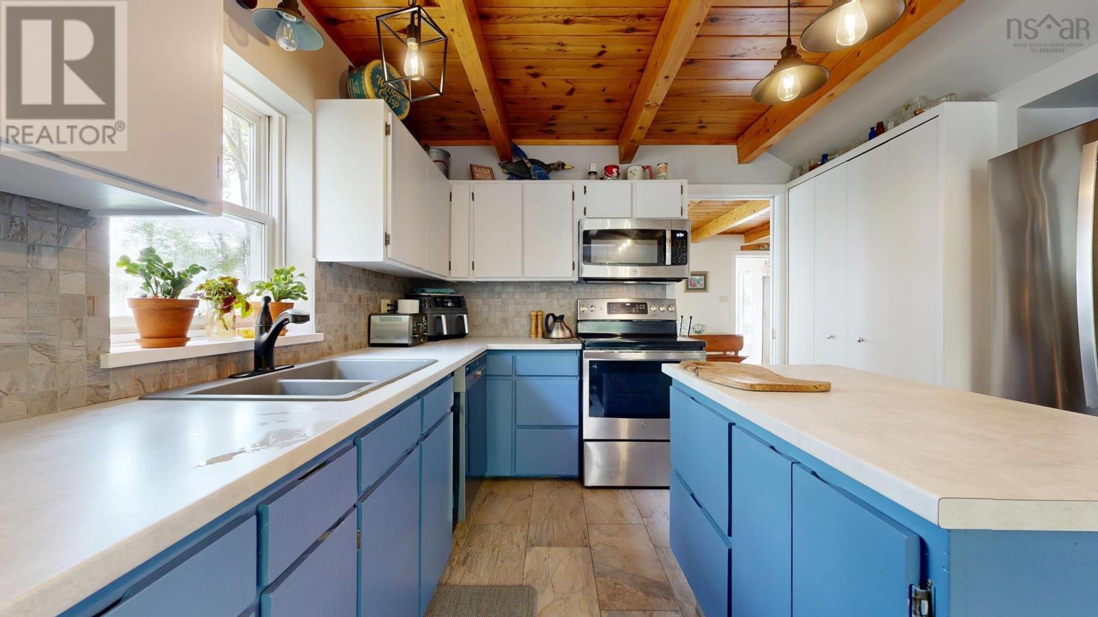 530 Methals Road - 29