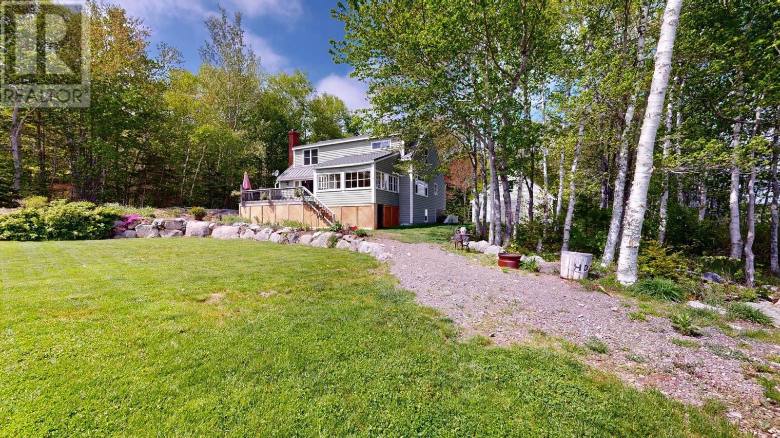 530 Methals Road - 7