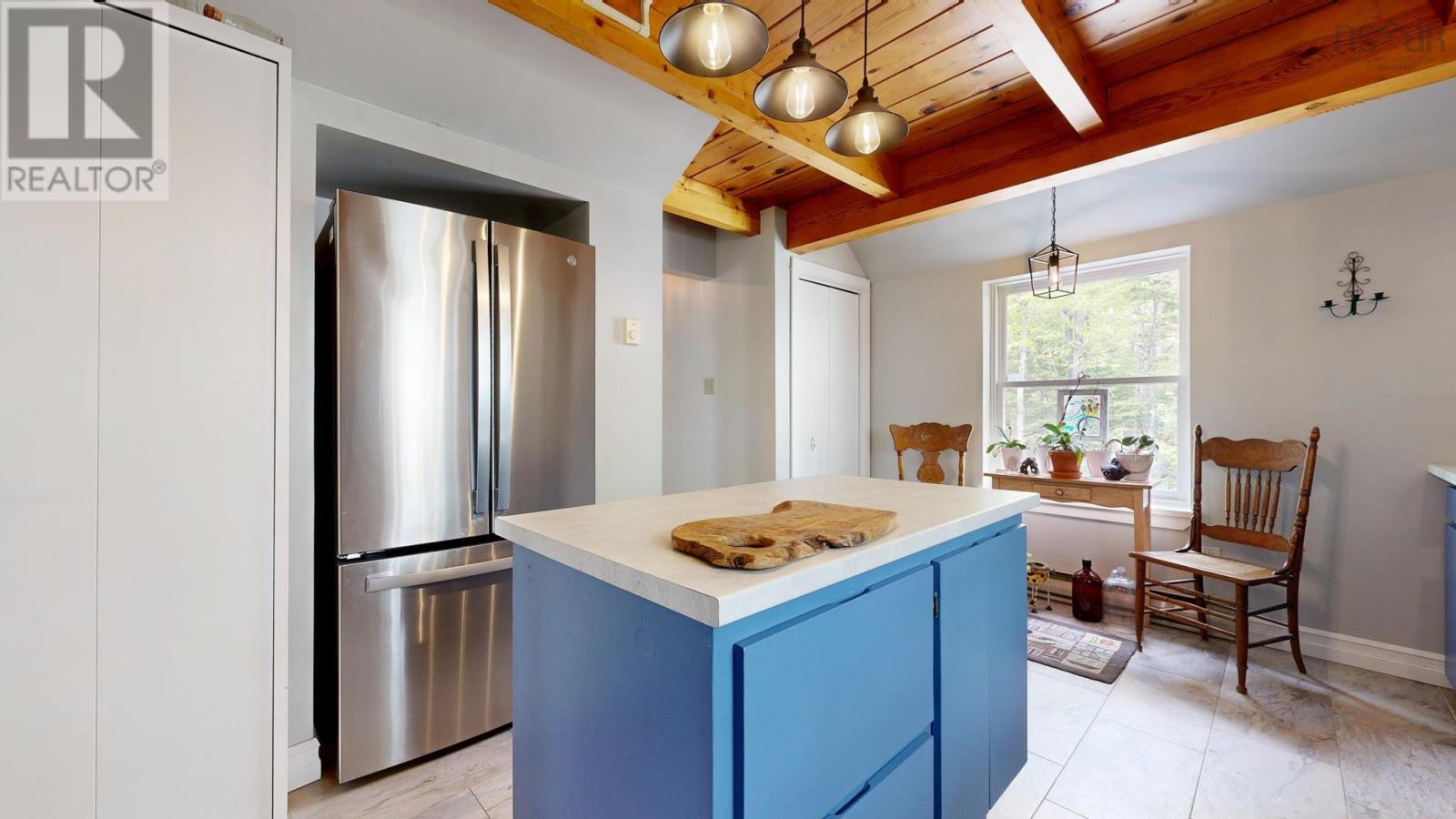 530 Methals Road - 31