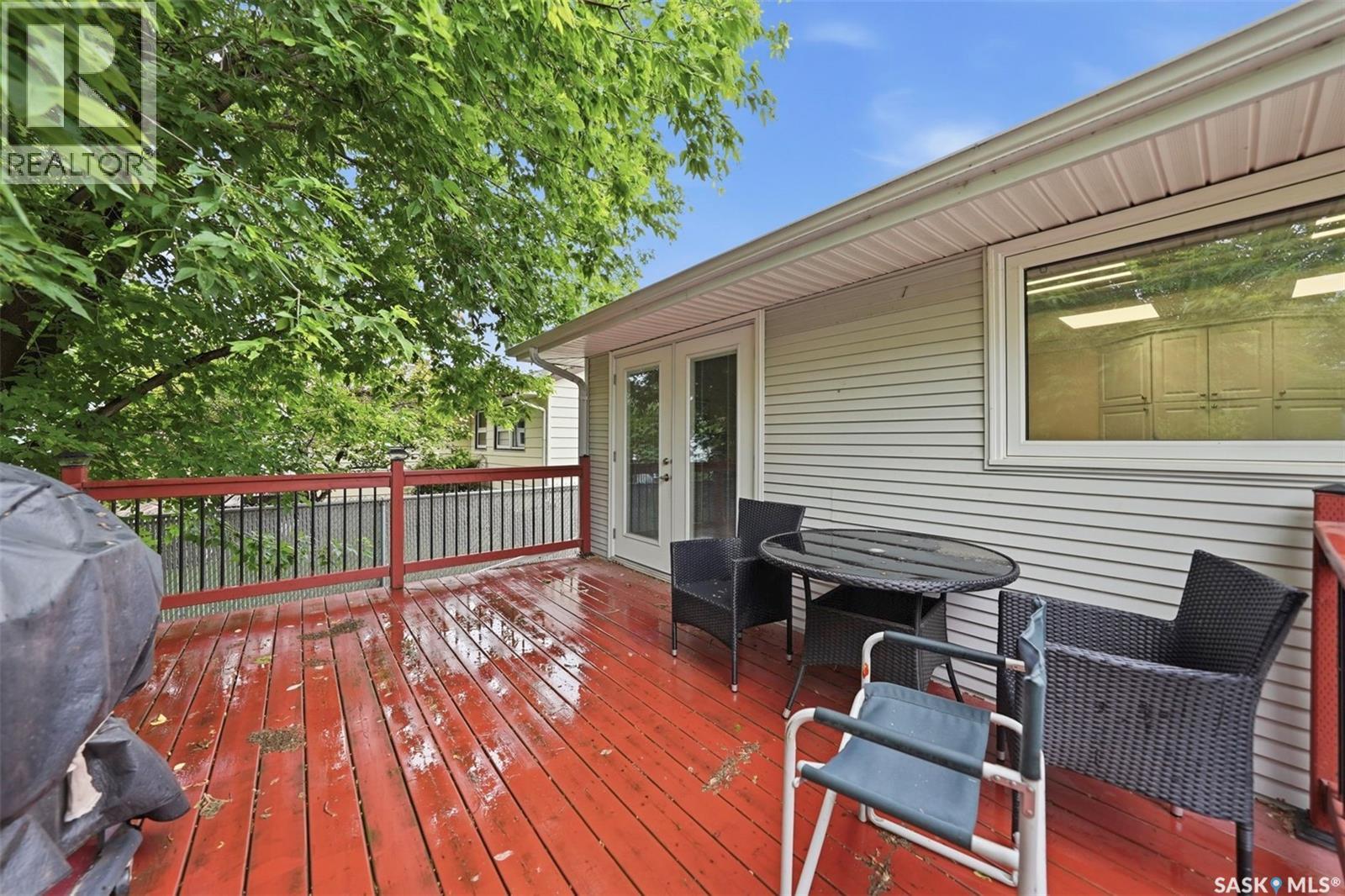 685 River STREET E - 25