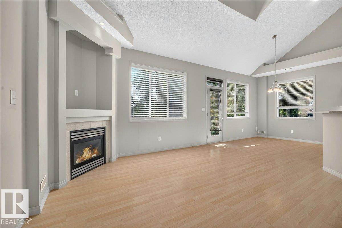 #20 4821 TERWILLEGAR CM NW - 26