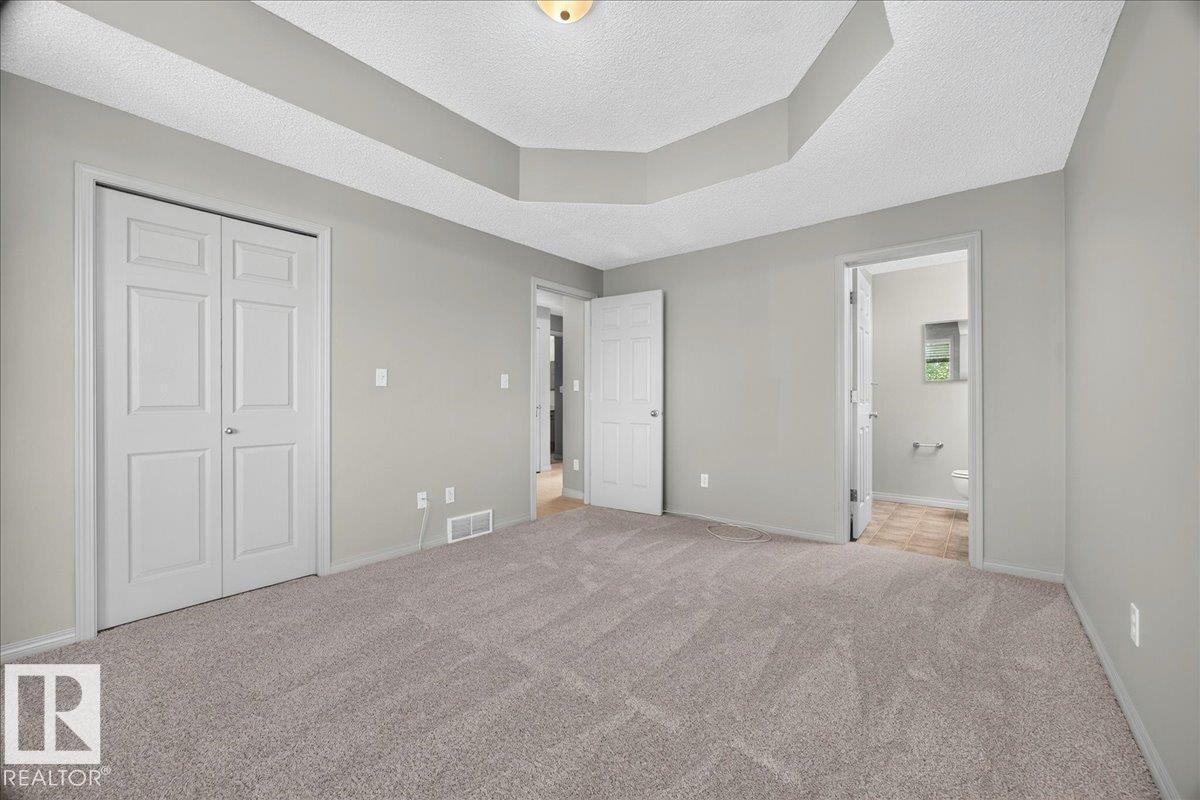 #20 4821 TERWILLEGAR CM NW - 34