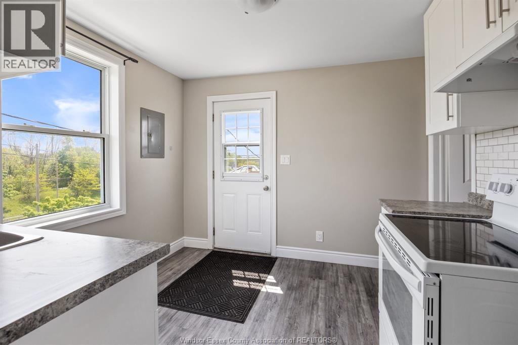 1381-83 WELLINGTON - 19