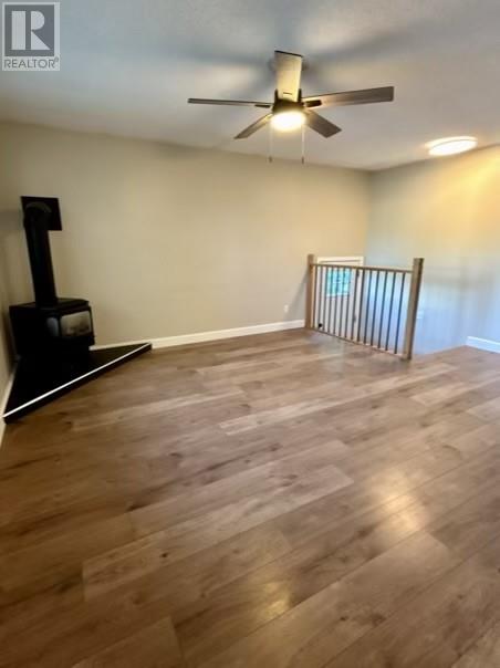 1371 Falconbridge Road - 13