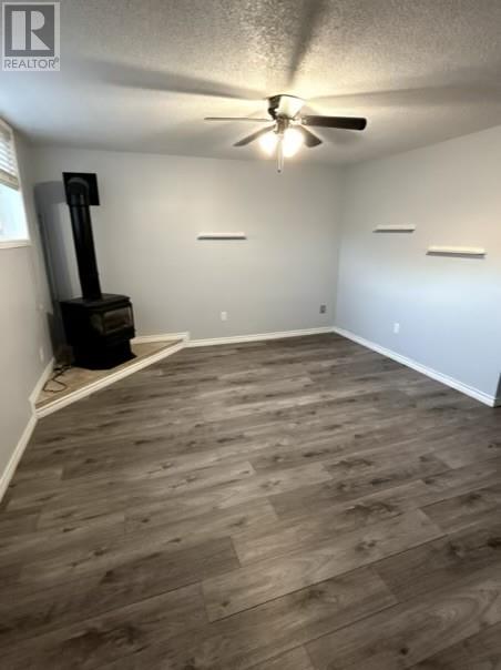 1371 Falconbridge Road - 16