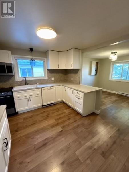1371 Falconbridge Road - 5