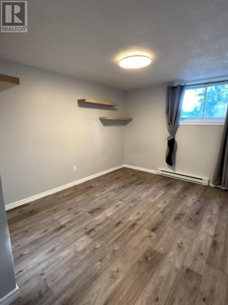 1371 Falconbridge Road - 22