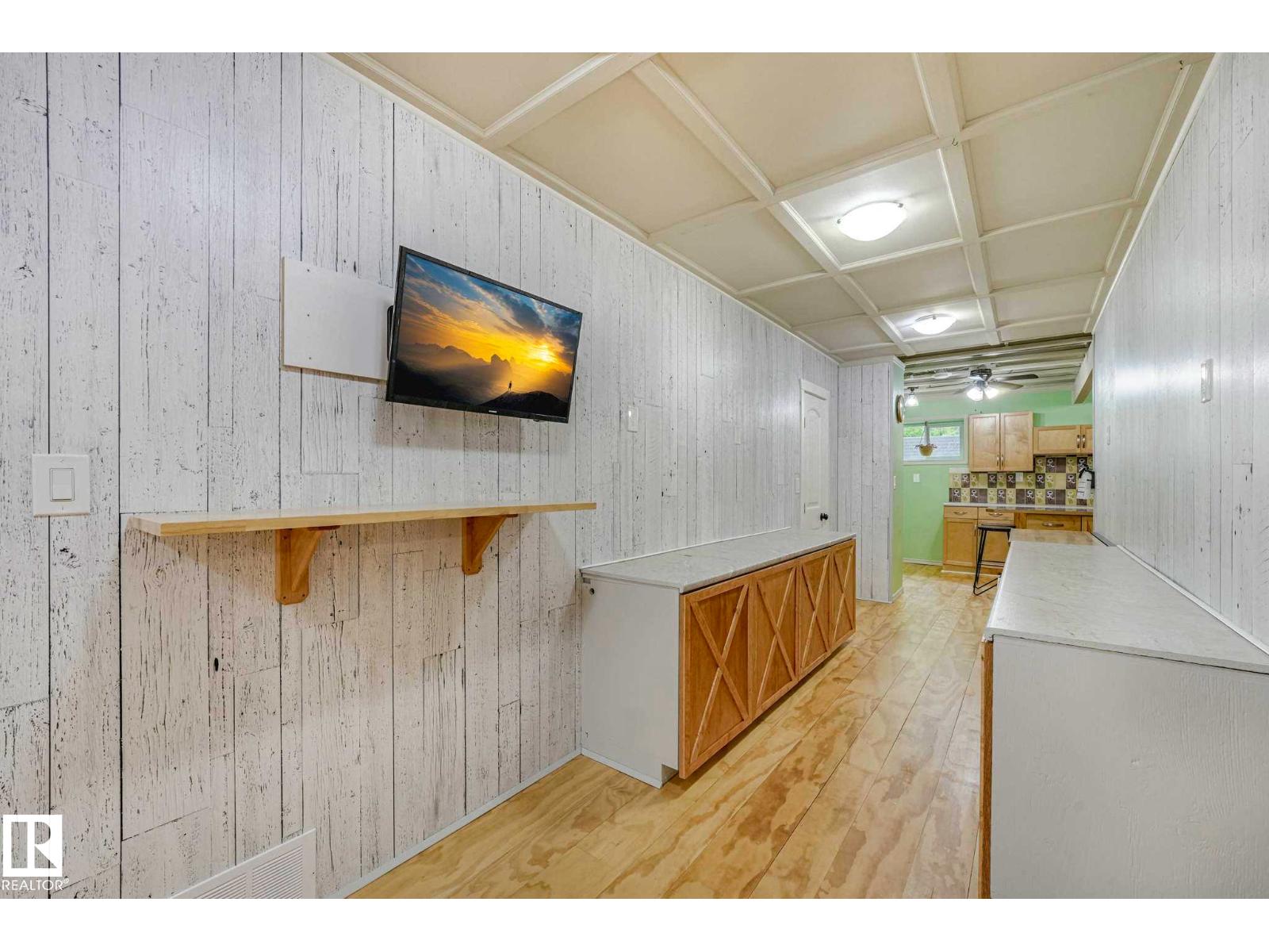#31 56110 RGE ROAD 13 - 43