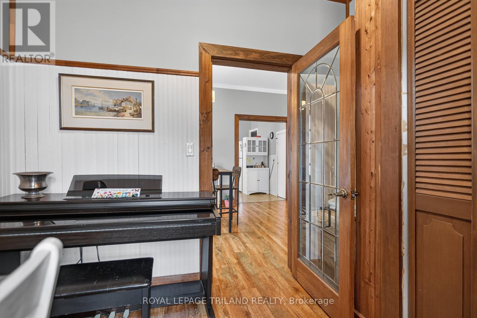 87 CHESTNUT STREET - 22