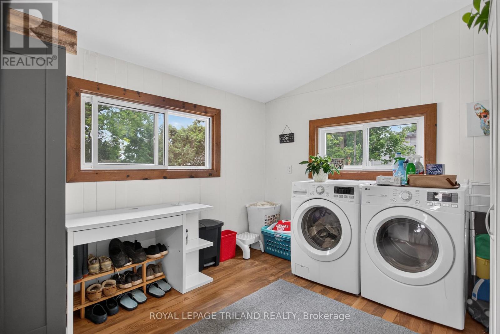 87 CHESTNUT STREET - 24