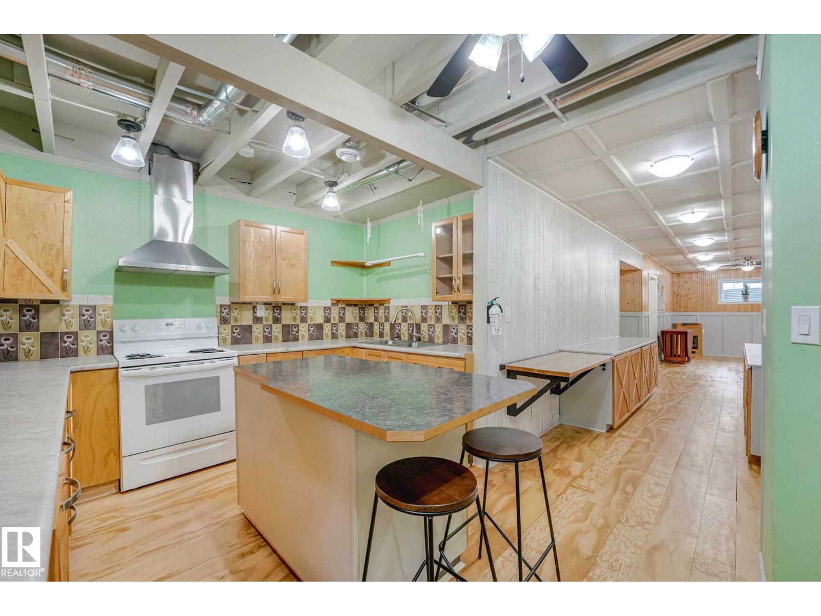 #31 56110 RGE ROAD 13 - 45