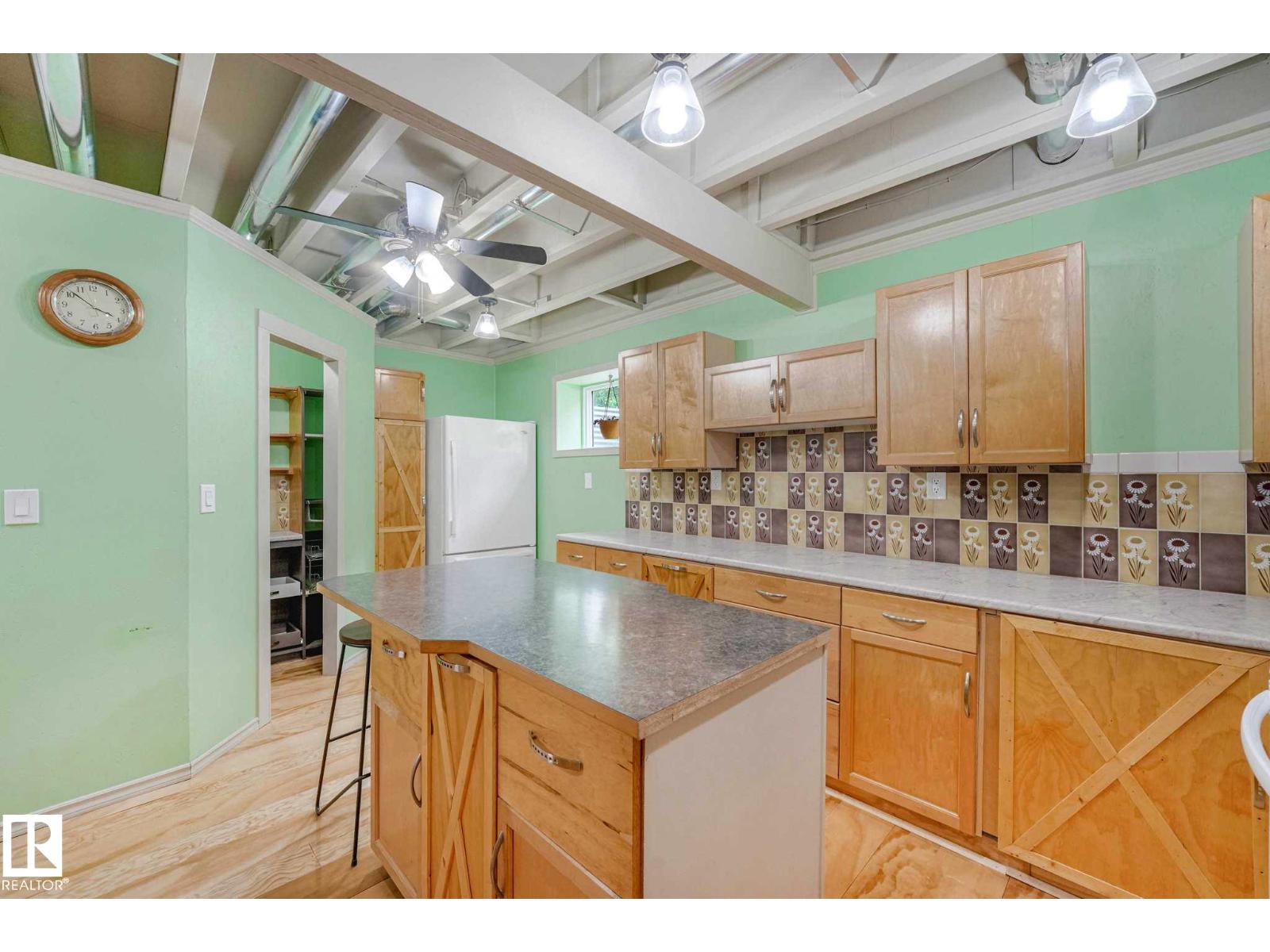 #31 56110 RGE ROAD 13 - 46