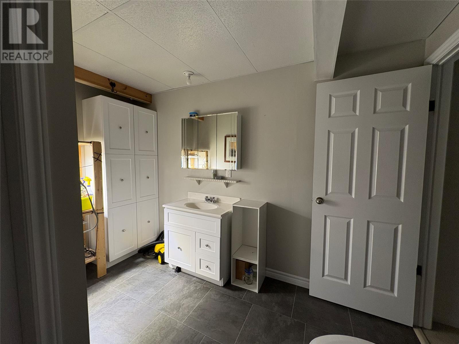 11 Brookside Avenue - 20
