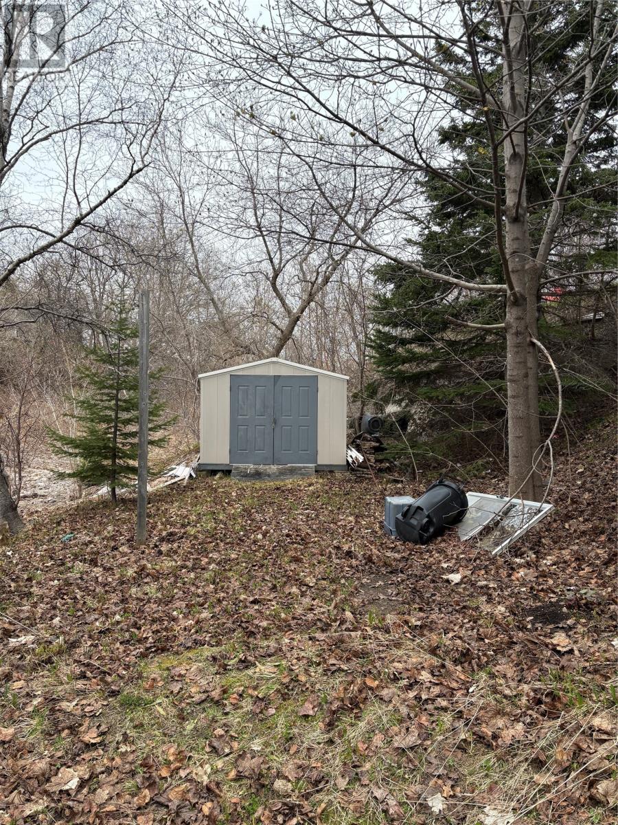 11 Brookside Avenue - 26