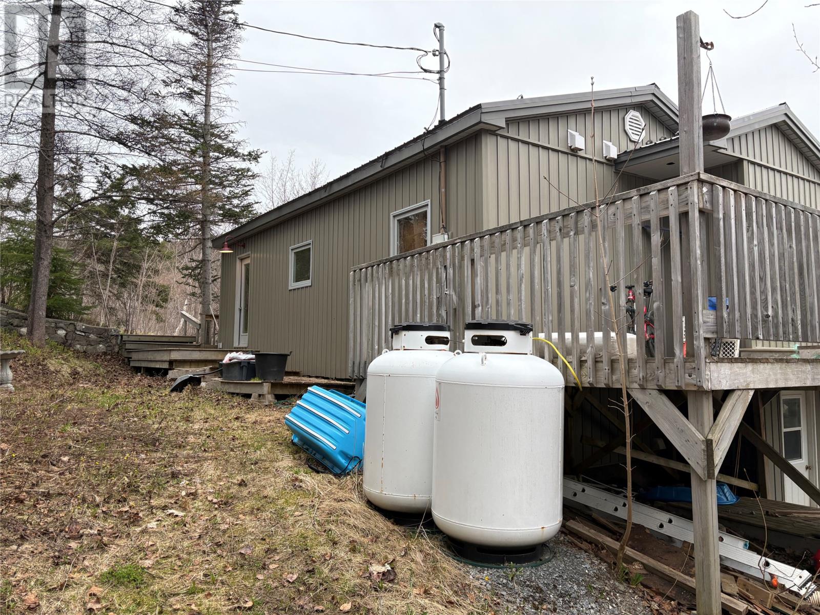 11 Brookside Avenue - 27