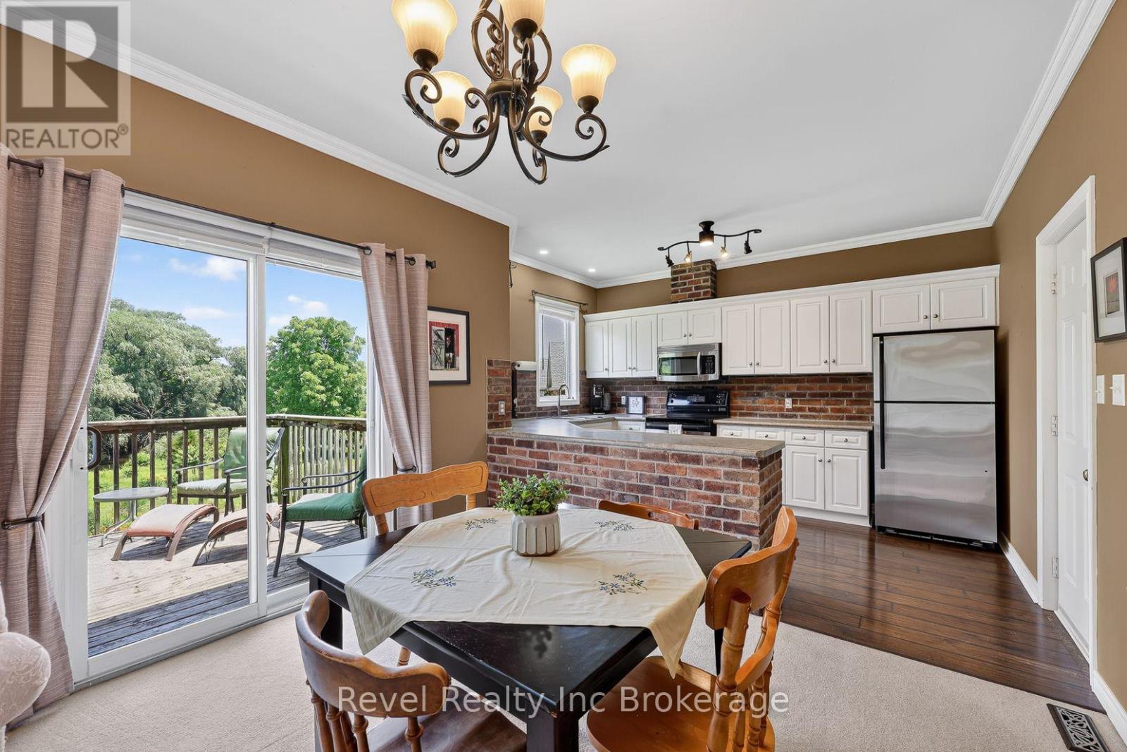 125 FERGUSON DRIVE - 19