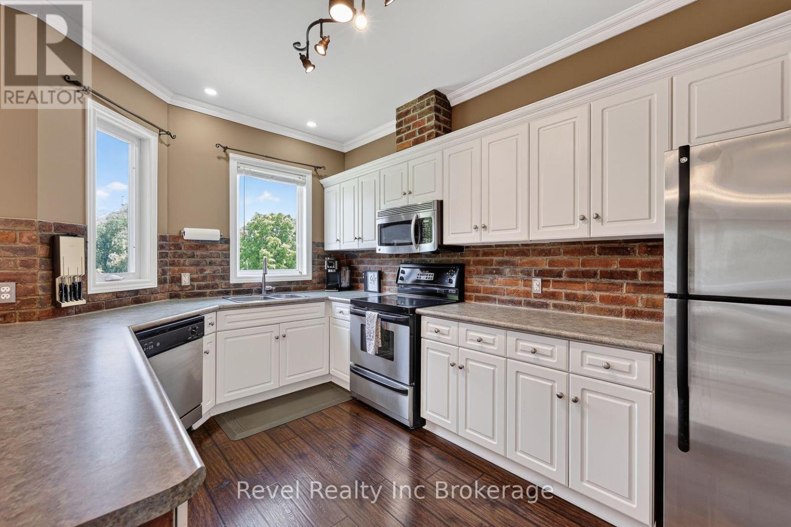 125 FERGUSON DRIVE - 21