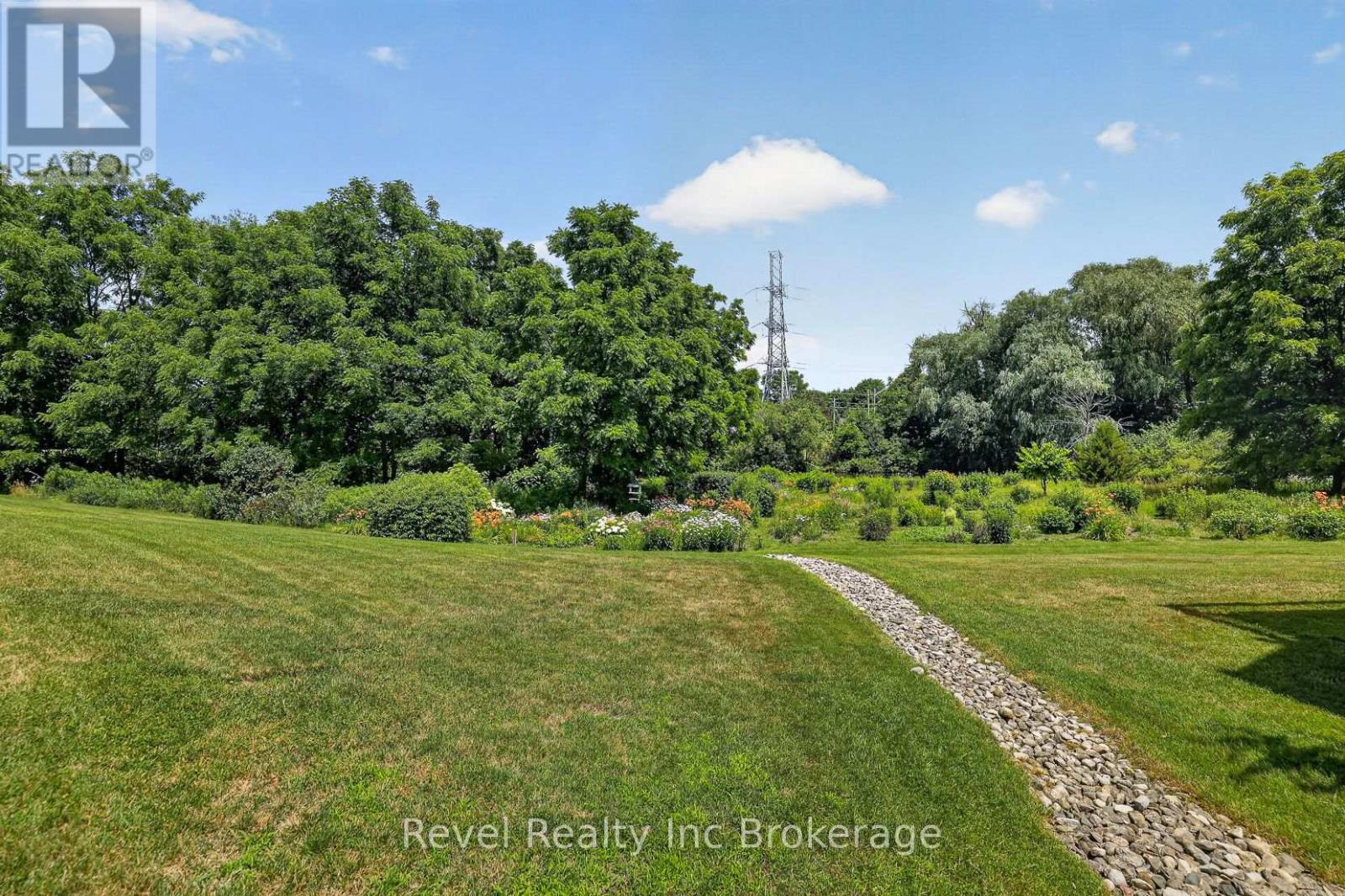 125 FERGUSON DRIVE - 35