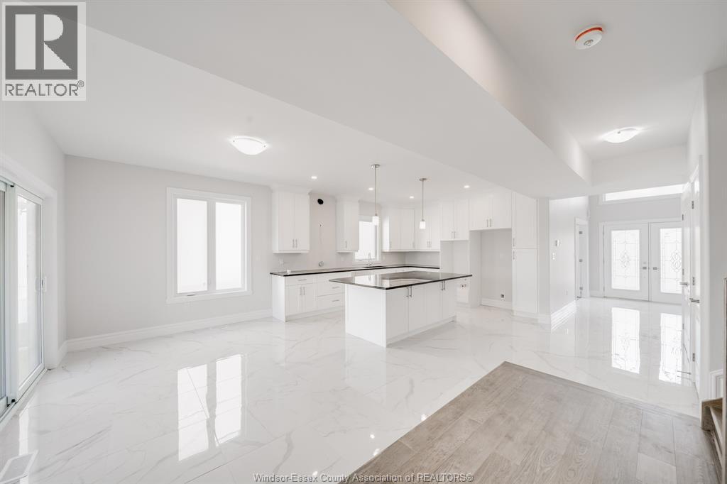 56 NOBLE COURT - 13