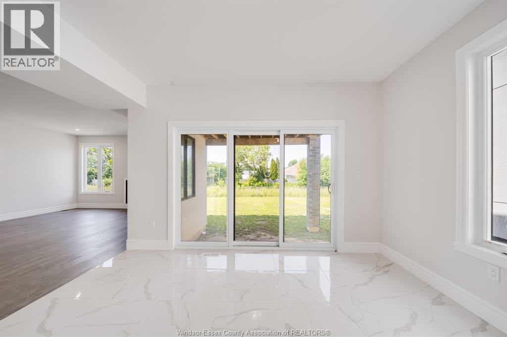 56 NOBLE COURT - 15
