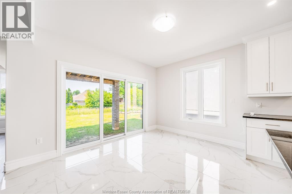 56 NOBLE COURT - 16
