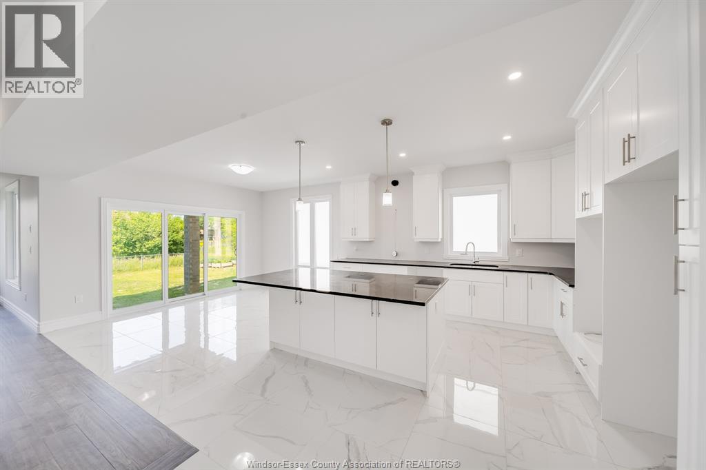 56 NOBLE COURT - 18