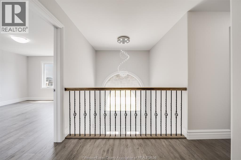 56 NOBLE COURT - 26