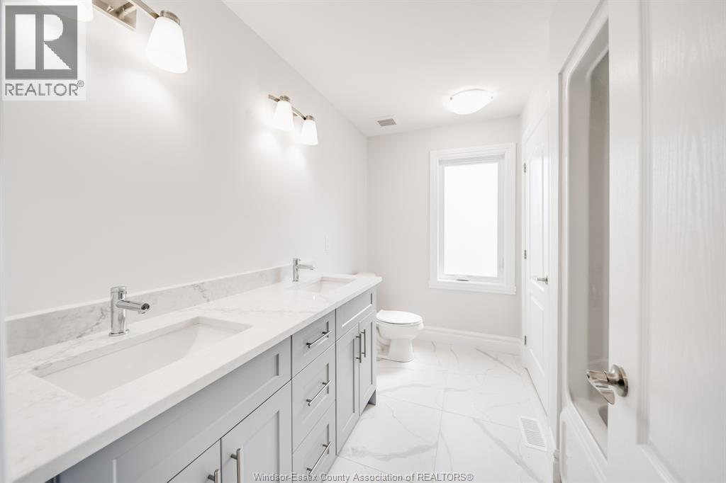 56 NOBLE COURT - 40