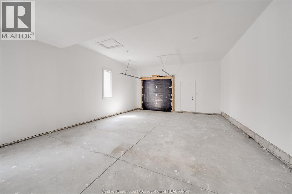 56 NOBLE COURT - 43