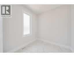 4pc Bathroom - 56 Noble Court, Amherstburg, ON N9V0G8 Photo 7