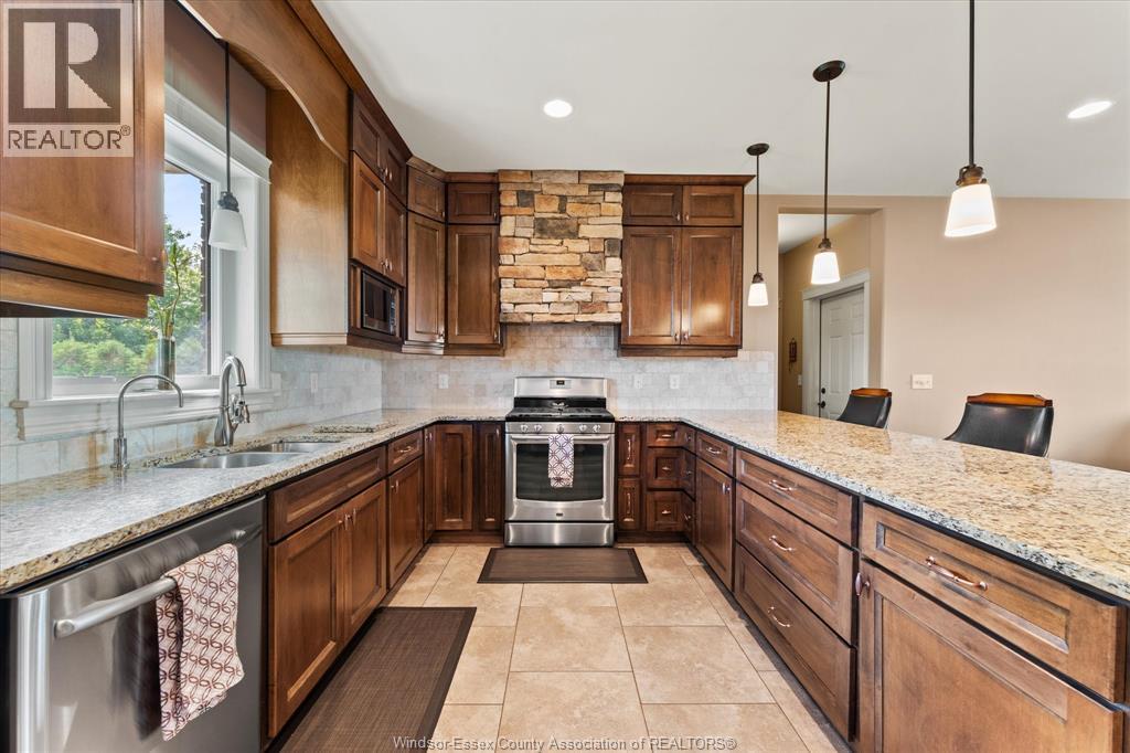 402 COUNTY RD 34 West - 11