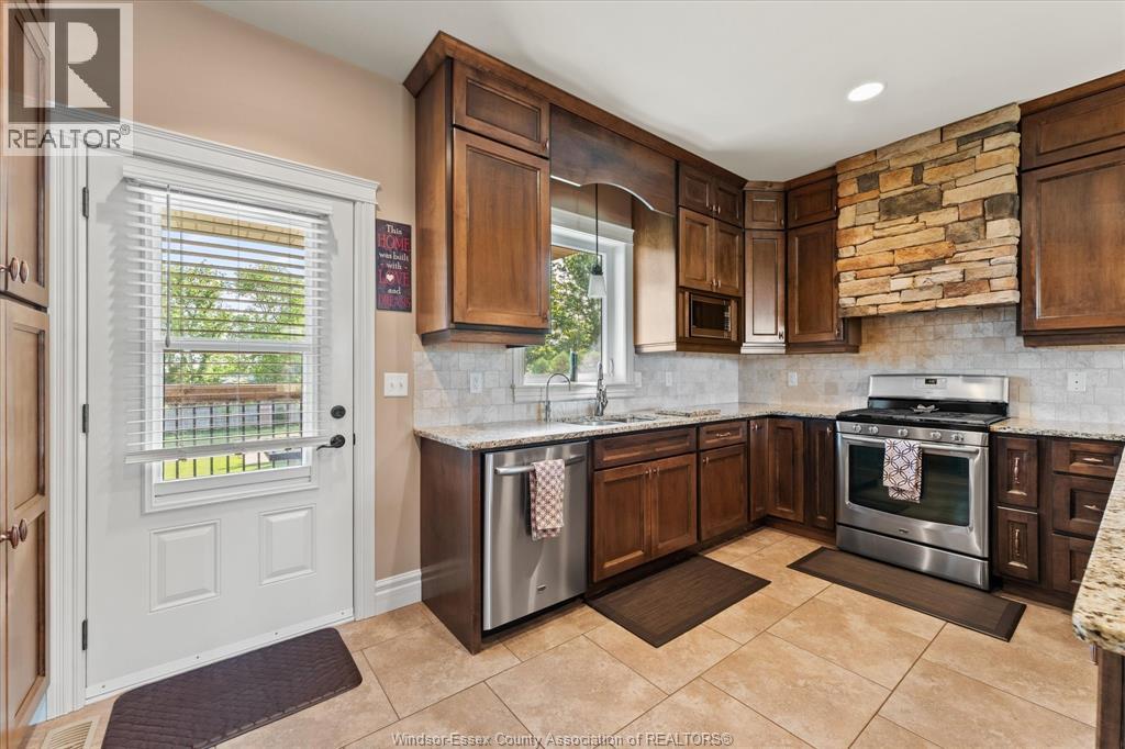 402 COUNTY RD 34 West - 12