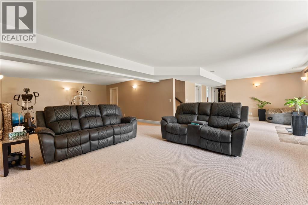 402 COUNTY RD 34 West - 26